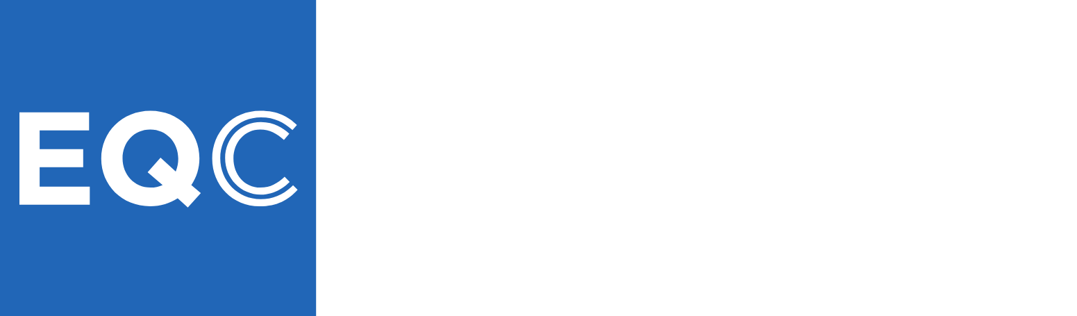 Equity Commonwealth Logo groß für dunkle Hintergründe (transparentes PNG)